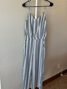 DEX  wide leg pants sleeveless jumpsuit blue and white stripe size medium EUC